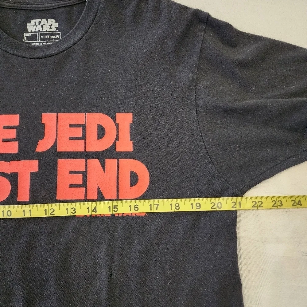 Star Wars Black Tee Shirt Red Letter Graphics Short Sleeve Top,  sz LG